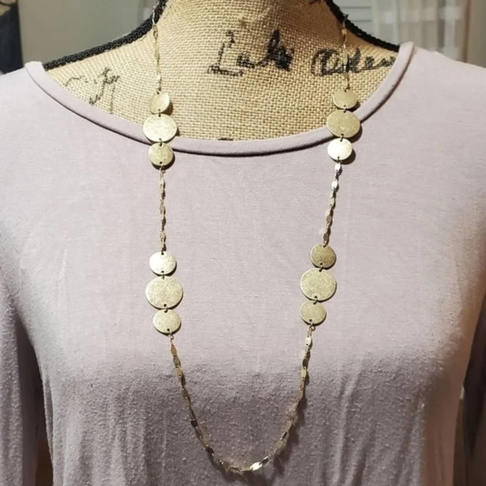 STELLA & Dot disc‎ circle necklace
